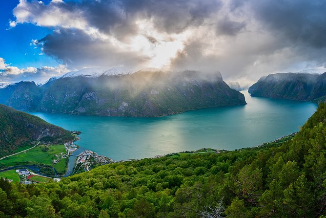 2-Day Round Trip from Bergen: THE GRAND SOGNEFJORD – fjords, waterfalls, glacier - Gudvangen and Nærøyfjord: choose your fjord time wisely