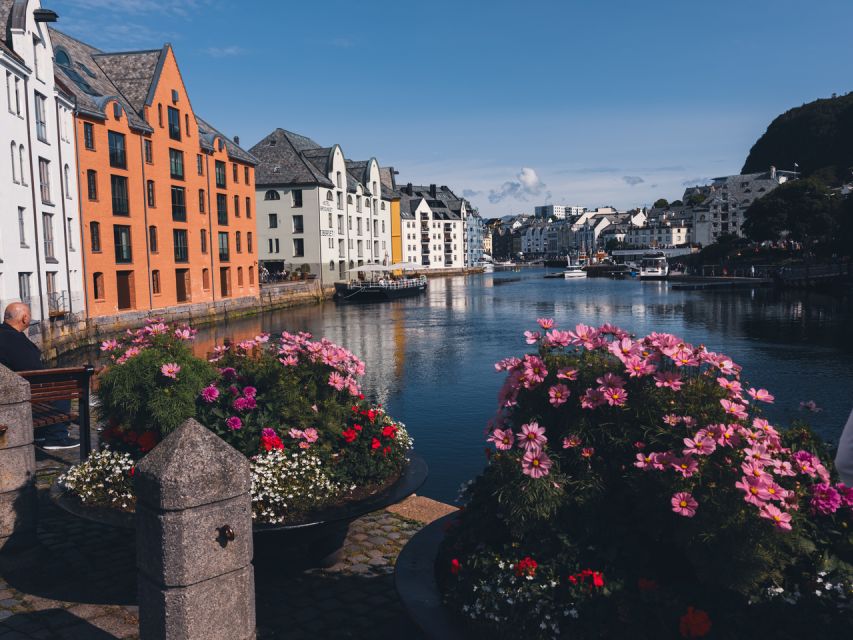 Ålesund: Guided Food Walking Tour - Who will enjoy this tour most?