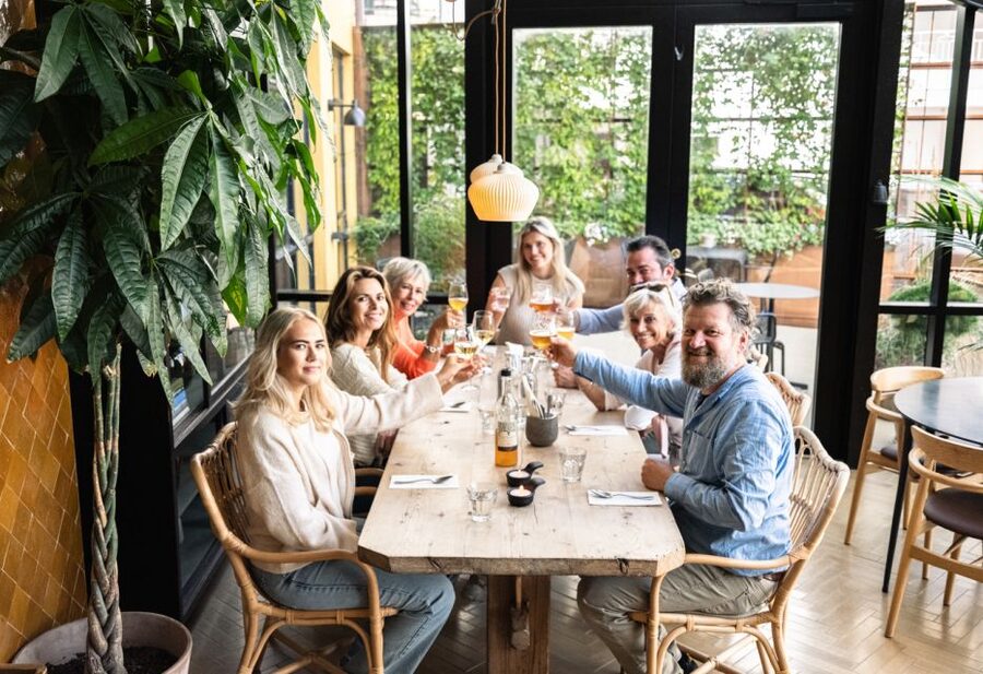 Ålesund: Guided Food Walking Tour - Practical details that matter
