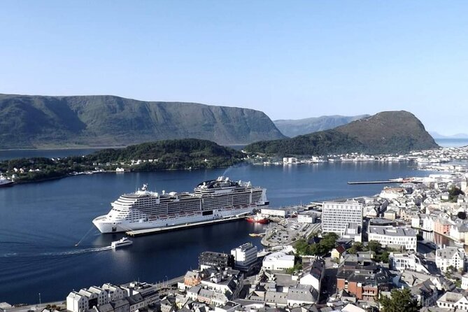 Alesund Port, Airport & City Private Transfer - Booking details and cancellation terms