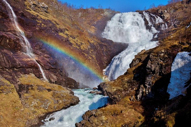 ALL ELECTRIC: Emission free tour to the World Heritage Fjords, 13 hours - The Tesla’s comfort and group-size limits