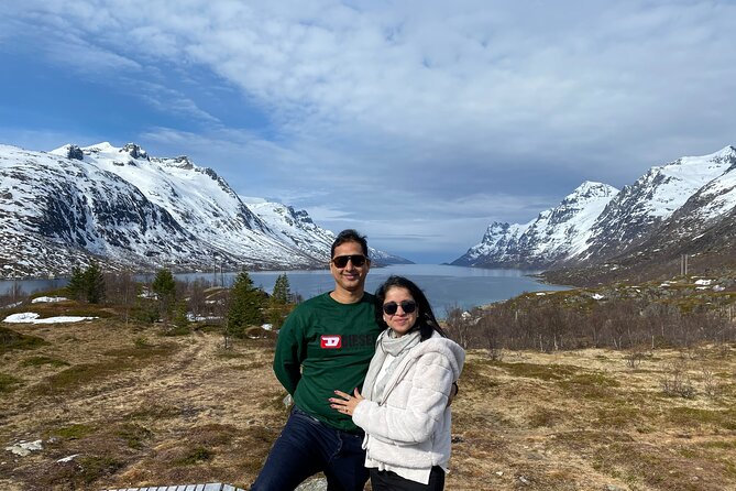 All-Inclusive Arctic Fjords and Sommarøy Scenic Tour - Sommarøy brings beaches and lunch to the route