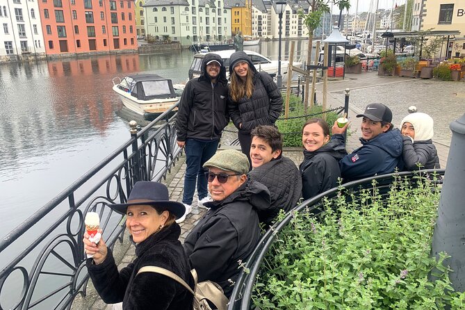 Amazing city walk in Ålesund - The guides: lively, local, and different in style