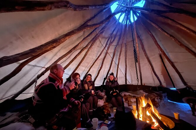Arctic Fjords and Reindeer Experience – Small group tour - What the small group and bus setup mean