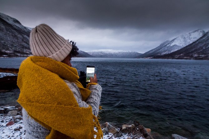 Arctic Nature Photography Sightseeing Tour from Tromso - A warm break beside the fjord