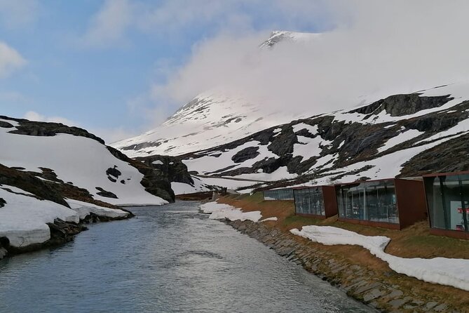 Audio-Guide Bus Tour at Scenic Routes of Åndalsnes to Trollstigen - What happens now that Trollstigen Road is closed