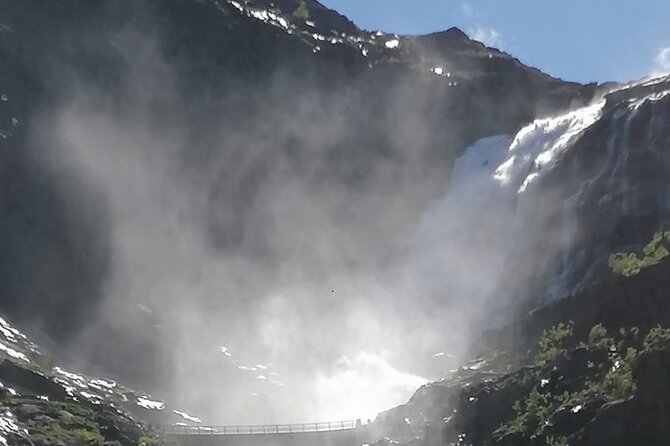 Audio-Guide Bus Tour at Scenic Routes of Åndalsnes to Trollstigen - Who will enjoy this tour most