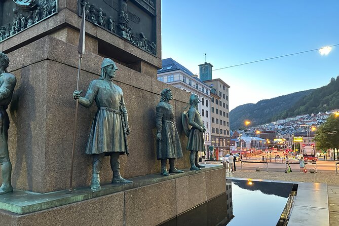 Audio Walking Tour in Bergen Famous Ghosts Location - The old town hall and the story below street level