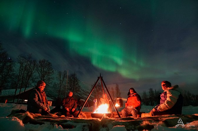 Aurora Safari Chase by big bus, free Photos, toilet onboard - Stop 5: Returning to Tromsø