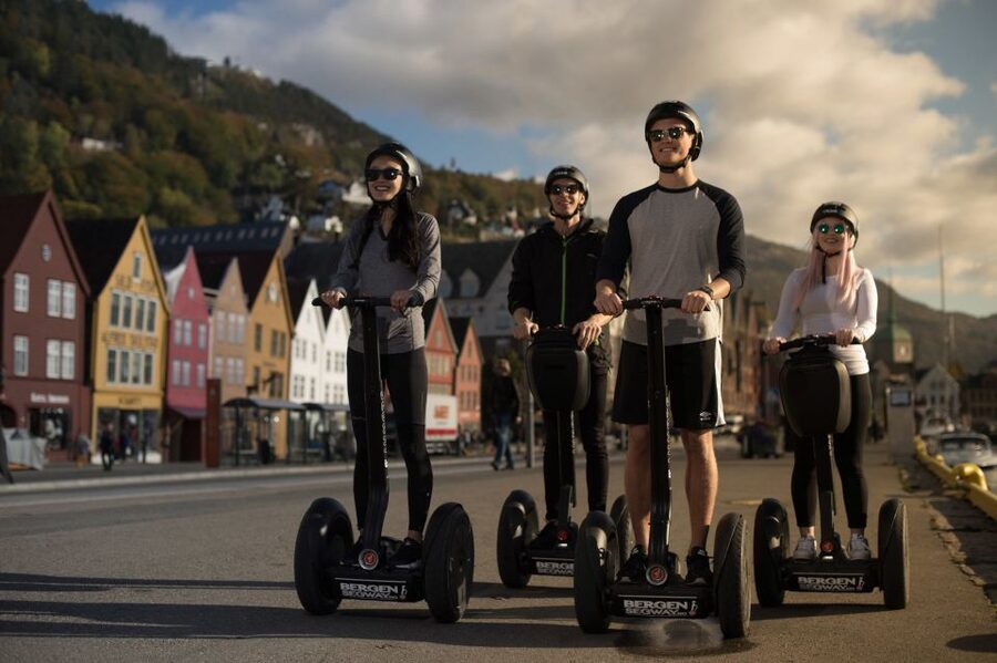 Bergen: 2 Hour Segway Tour - What the guiding is like