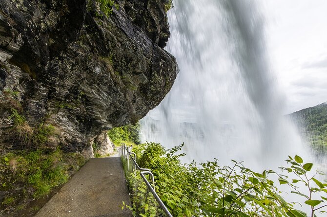 Bergen Beyond Day trip - The guides are a major part of the value