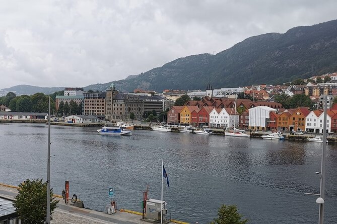 Bergen City Cruise - Byfjorden and Bergen’s Wartime Scars