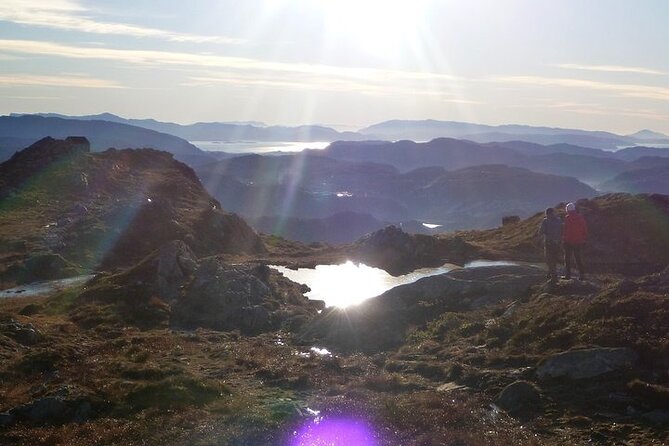 Bergen Classic Private hiking - Meeting at Strandkaien and reaching Mount Ulriken