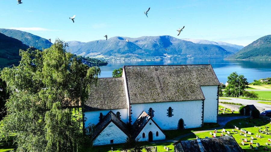 Bergen: Cruise to beautiful Rosendal by the Hardangerfjord - Who Will Enjoy This Day Trip?