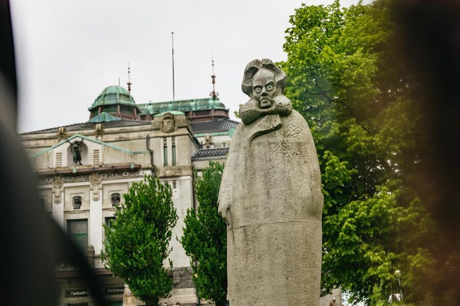 Bergen: Guided Minibus Tour with Photo Stops - Is $83 good value for two hours?