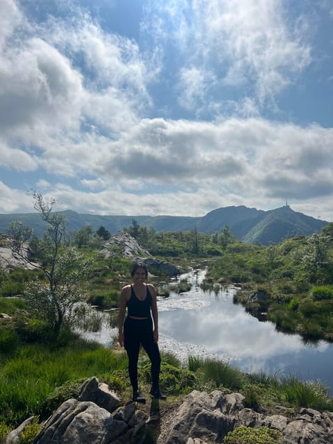 Bergen Magical Nature Tour | ViFlowExperience - Three and a half hours among woods, lakes, and local life