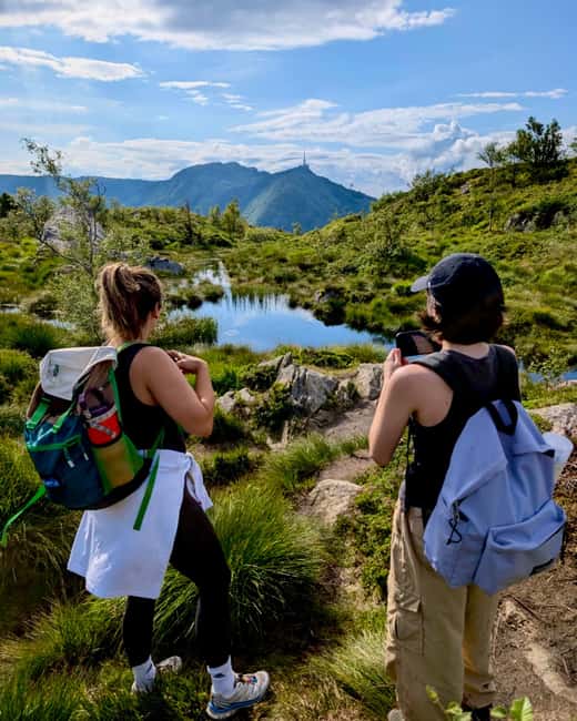 Bergen: Mountain hike on top of Bergen - Public tour - The Fløibanen Ride to Mt. Fløyen