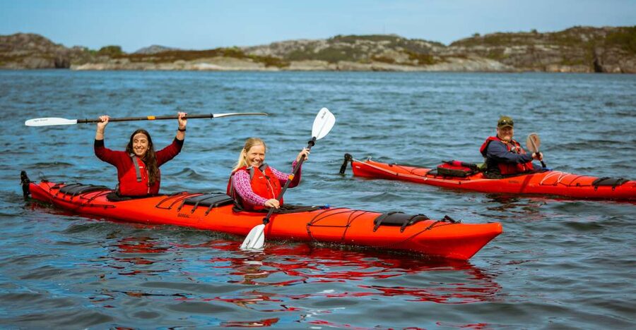 Bergen: Øygarden Islets Guided Kayaking Tour - Paddling among Syltøyna and the small islands