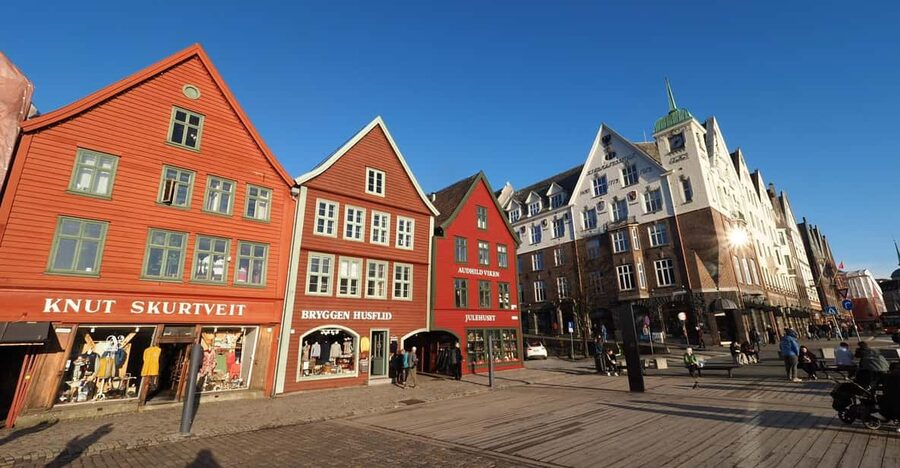 Bergen: Private tour in your own language - Key points to know before booking