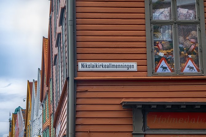 Bergen Private Walking Tour With A Professional Guide - Practical details before you book