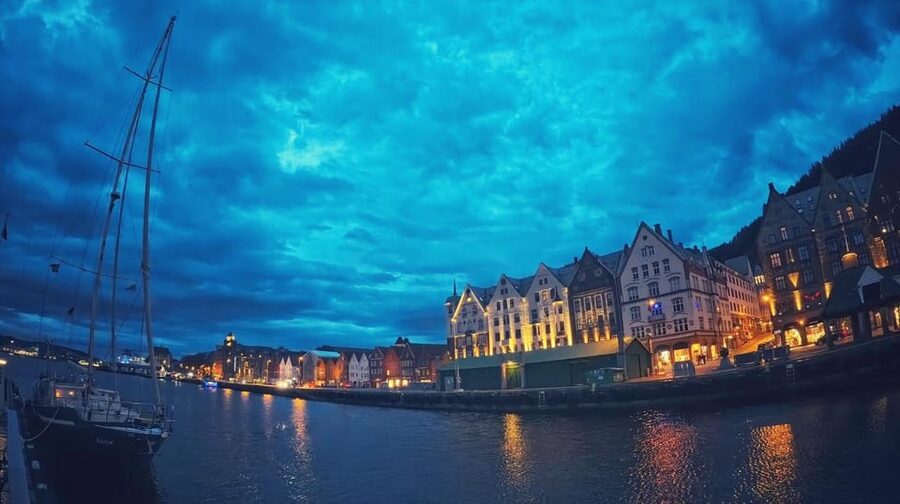 Bergen's Twilight Magic: An Evening Adventure - What the private format really adds