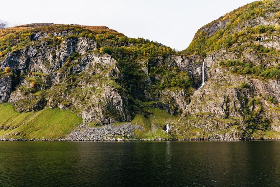 Bergen: Self-Guided Round-Trip Full-Day Excursion - Flåm: a short stop with a real decision