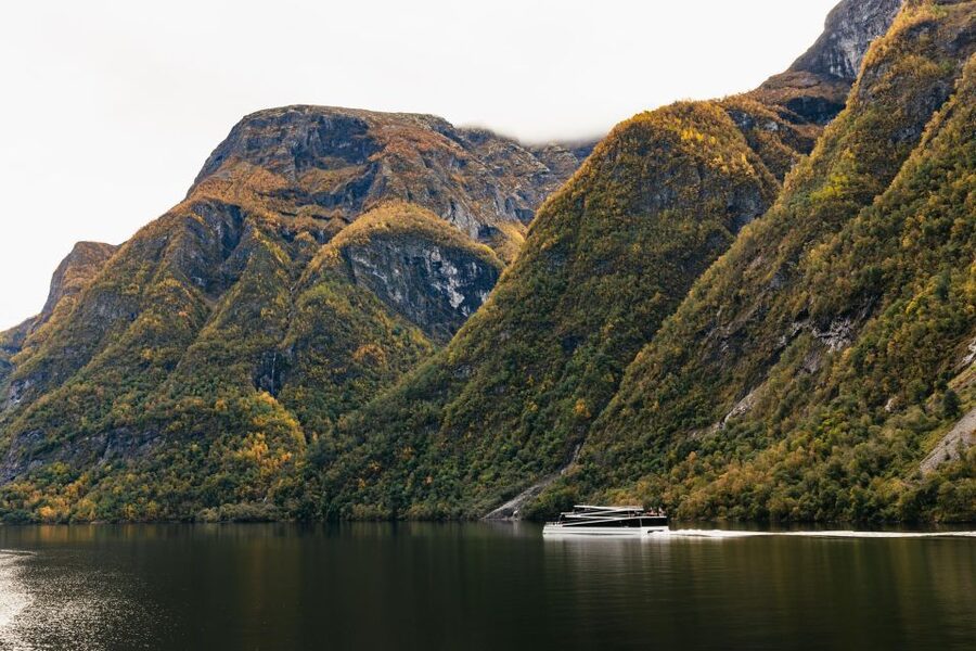 Bergen: Self-Guided Round-Trip Full-Day Excursion - What the self-guided format really means