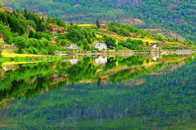 Bergen to Flam "The King of Fjords" One-Way or Round-Trip Cruise Ticket - What this Bergen to Flåm trip really is