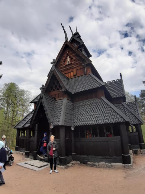 Best of Oslo: Walking Tour with a local guide - Akershus Fortress and the medieval side of Oslo