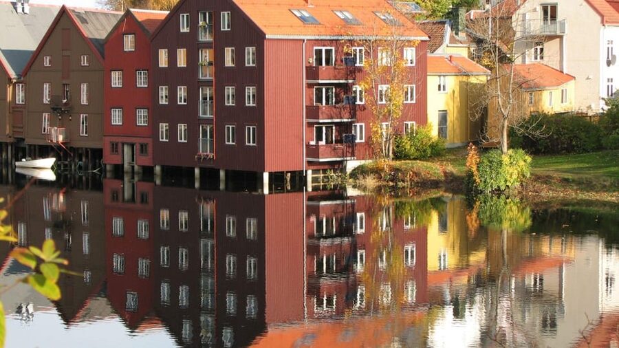 Best of Trondheim: Private Walking Tour with a Local - Nidaros Cathedral and the limits of the history lesson