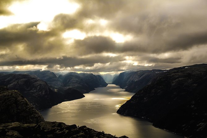 Boat Cruise to Lysefjorden and The Pulpit Rock, Fixed tour price - Limits You Should Consider