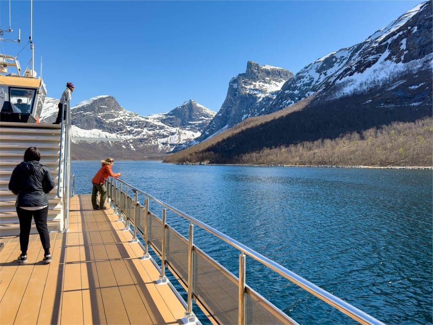 Bodø: Kjerringøy & Silent Coastal Cruise - Hovdsundet and the narrow coastal passage