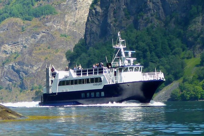 Cidery Day Tour with a Fjord Cruise from Bergen - The 30-minute Sognefjord boat ride