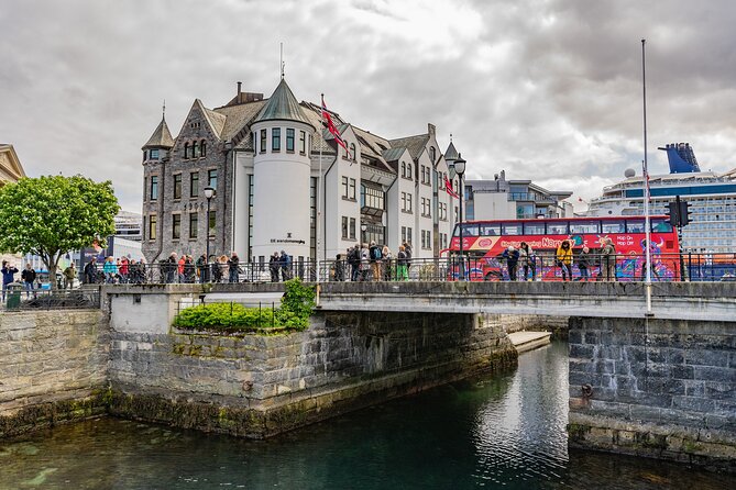 City Sightseeing Alesund Hop-On Hop-Off Bus Tour - Stop 4: Parken kulturhus
