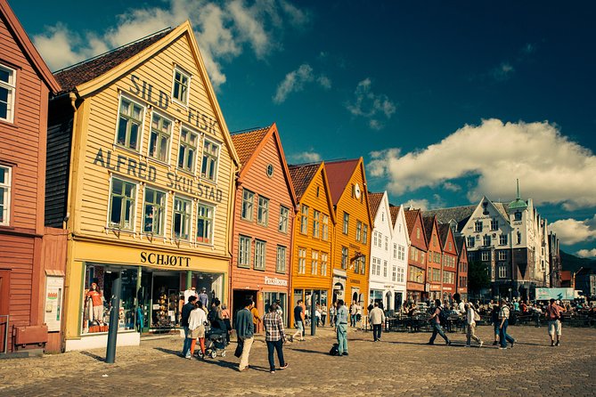 City Walking Tour - Bergen On Foot - Key points to know before you book