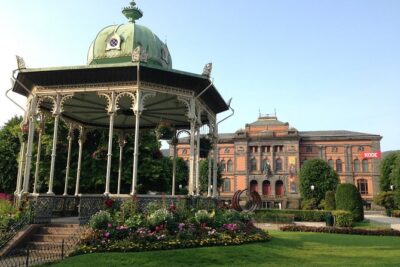 City Walking Tour – Bergen On Foot
