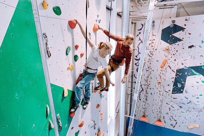 Climbing in Mørkvedhallen Klatresenter - Key points before you climb