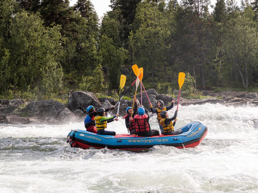 Dagali/Geilo: Family-Friendly Whitewater Rafting - level 1 - At the Serious FUN Base, Gear Comes Before Adventure