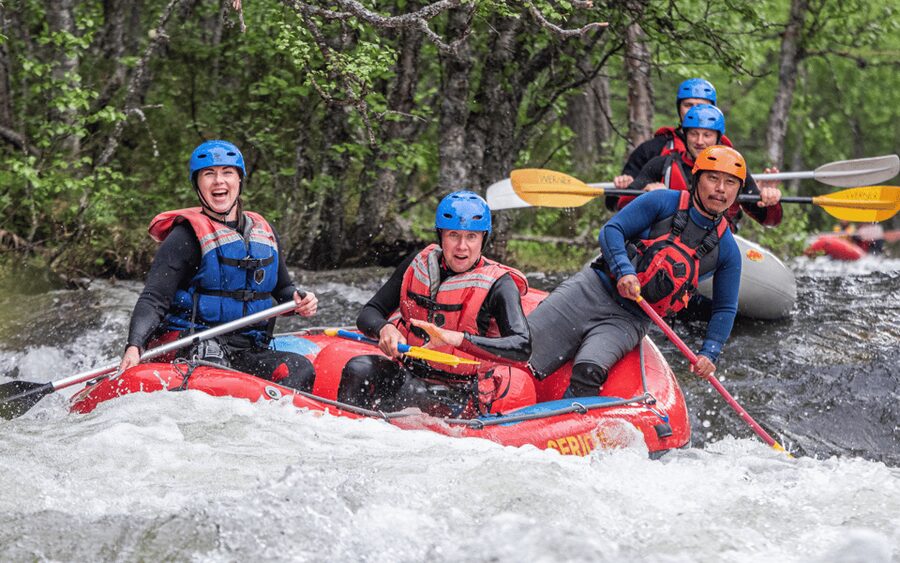 Dagali/Geilo: White Water Rafting Adventure - level 2 - The short bus ride to Seterdalen