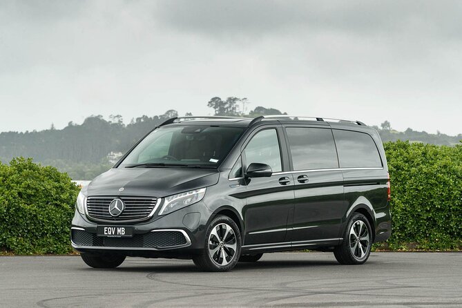 Departure Private Transfer from Bergen City to Bergen Airport BGO by Minivan - Key points to know before booking