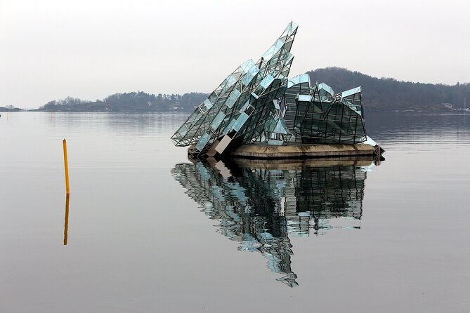 Discover Oslo’s most Photogenic Spots with a Local - Photographing the fortress above the waterfront