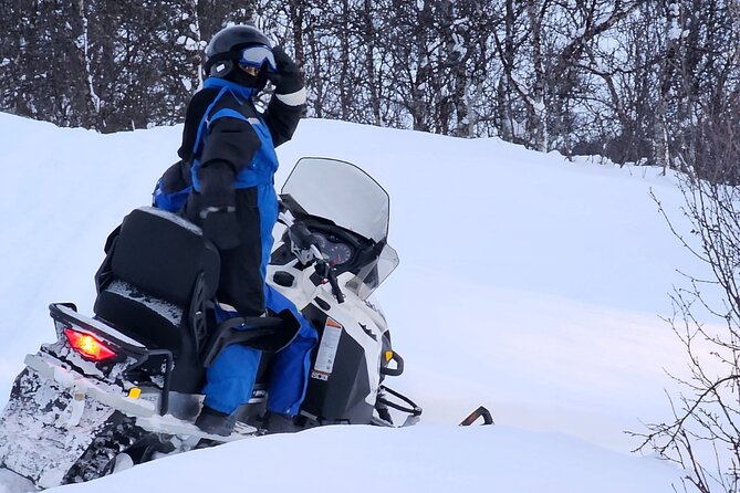Driving Ski-Doo Snowmobile Adventure 5 Hours Photos included - Lunch, coffee, tea, and a warm-up break