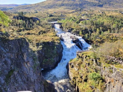 Eidfjord: Vøringsfossen Waterfalls Round-Trip Shuttle