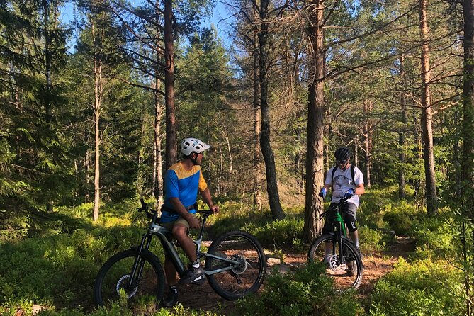 Electric Mountain Bike Rental in Oslo - Riding the harbor promenade
