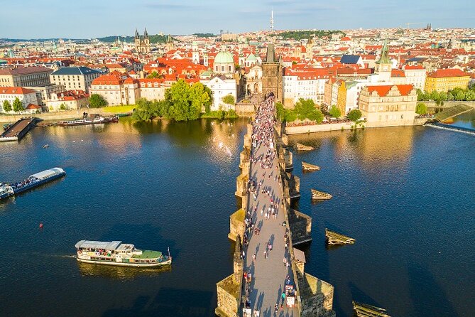 Exclusive Guided & Customized Private Oslo City Tour in Limo - Nobel Peace Center: 30 minutes with a clear purpose