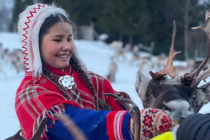 Exclusive Reindeers Experience in small groups, Tromso - Dress for the snow, not the brochure