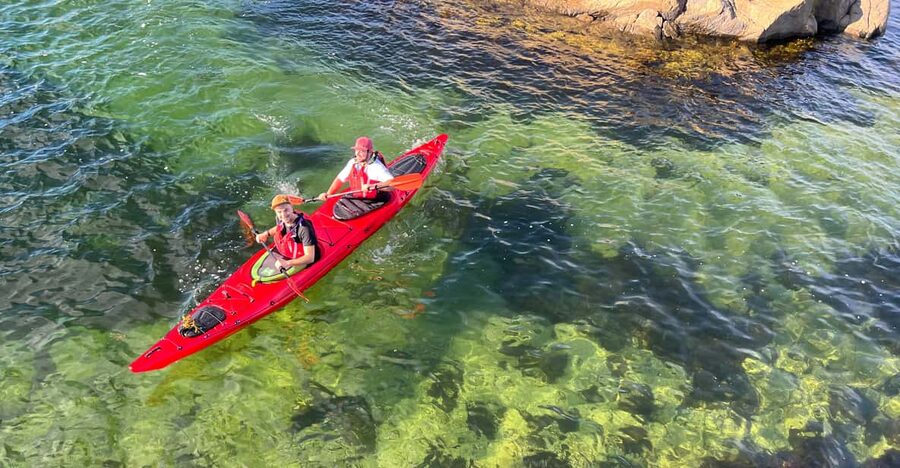 Færvik: Raet National Park Sea Kayaking Trip - Returning to Hove with photos in hand
