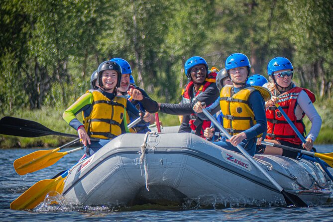 Family-Friendly Whitewater Rafting Experience - level 1 - Getting fitted for the river