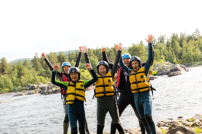 Family-Friendly Whitewater Rafting Experience - level 1 - The safety talk sets the tone
