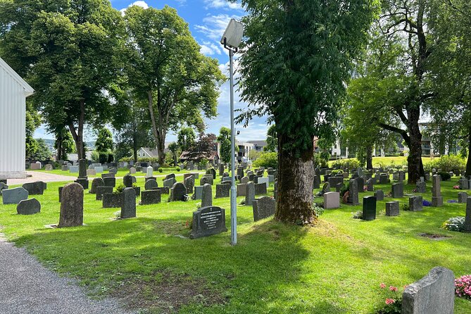 Fantastic E-bike Tour with the best views in Kristiansand - Lasaretthøyden and the final view